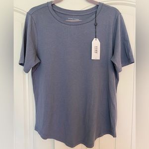NWT Universal Standard T-Shirt